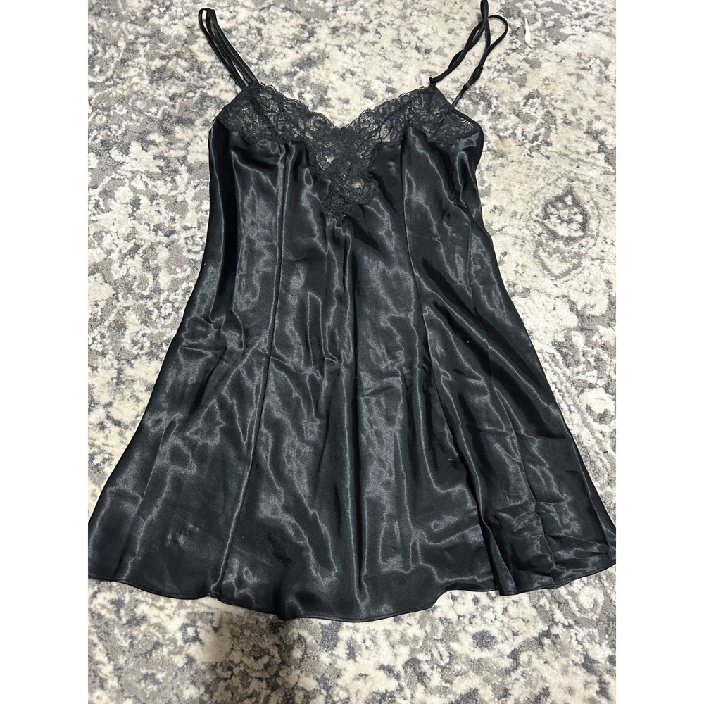 Victorias Secret Black Satin‎ Night Dress Size Small